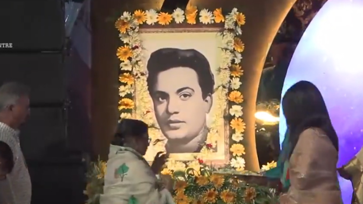 Uttam Kumar's Death Anniversary: ৪৫তম মৃত্যুবার্ষিকীতে 'মহানায়ক' উত্তর কুমারকে স্মরণ মুখ্যমন্ত্রী মমতা বন্দোপাধ্যায়ের