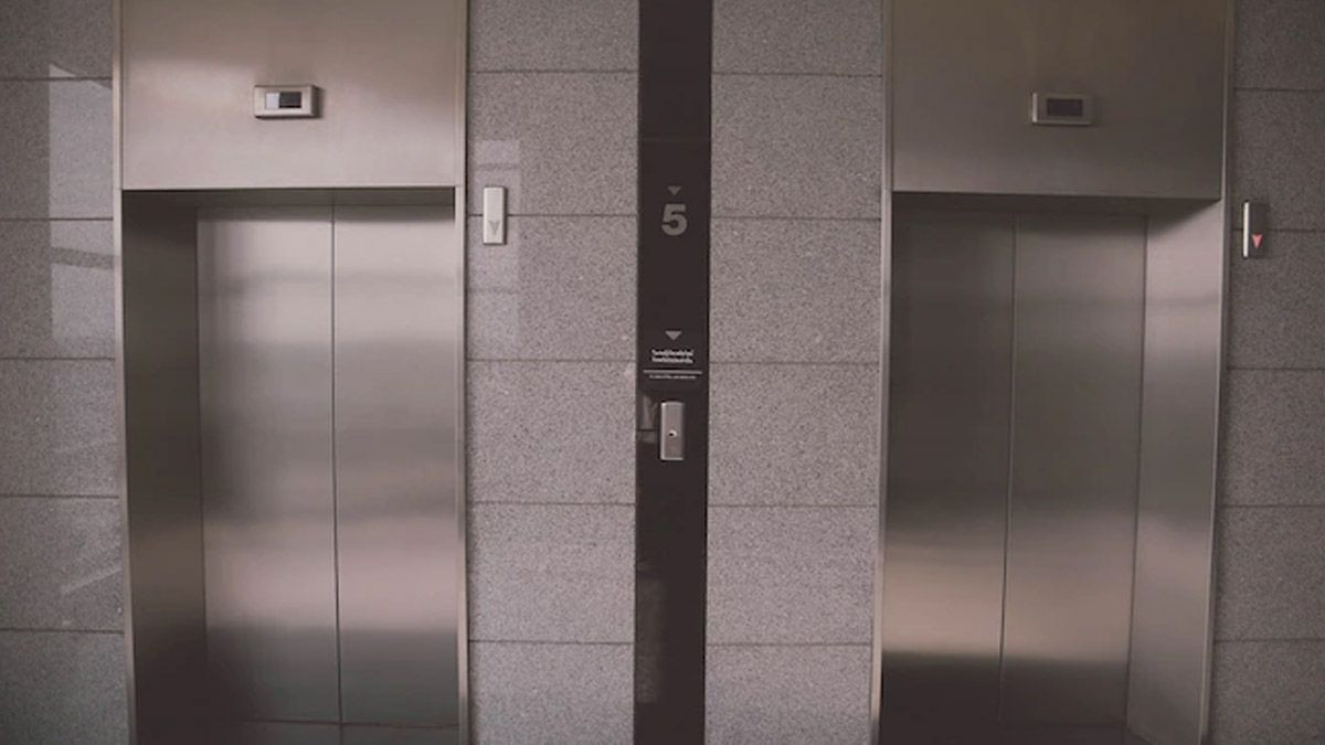 Man Stuck in Hospital Lift: হাসপাতালের লিফটের ভিতর ২ দিন আটকে কেরলের বাসিন্দা
