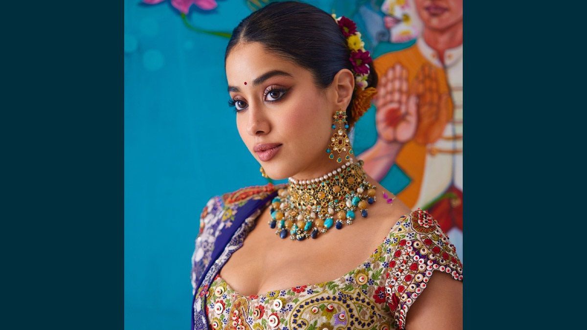 Janhvi Kapoor Video: 'আপনি কি পাগল?', শিখরের সঙ্গে বিয়ে নিয়ে প্রশ্ন করা হলে চটলেন জাহ্নবী কাপুর, দেখুন