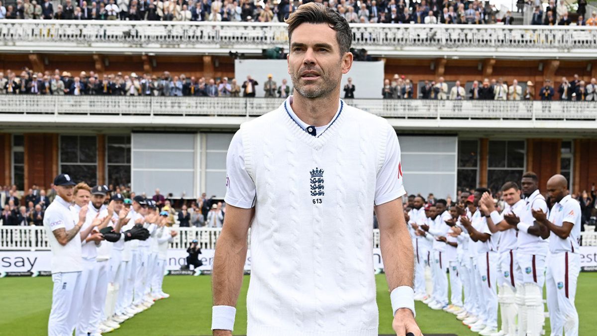 James Anderson Receives Guard of Honour: লর্ডসে টেস্ট জয়ে বিদায় বেলায় 'গার্ড অফ অনার' পেলেন জেমস অ্যান্ডারসন