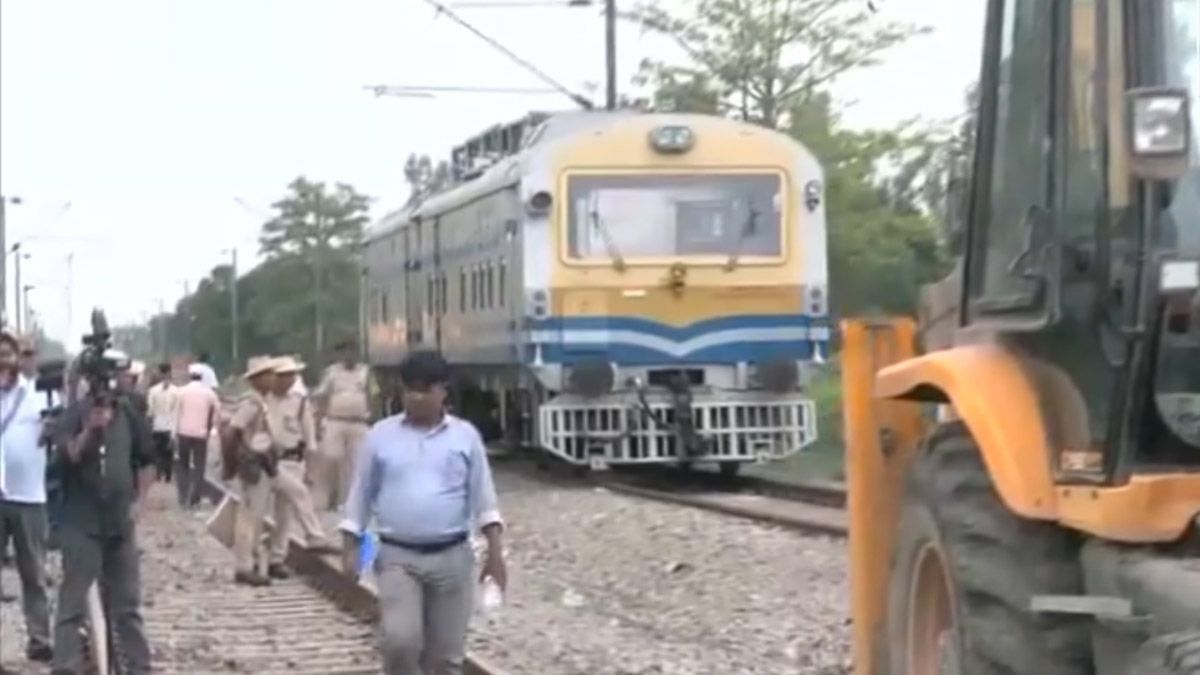 Dibrugarh Express Derailed:চণ্ডীগড়-ডিব্রুগড় এক্সপ্রেসের পুনরুদ্ধারের কাজ শেষ ,সকাল থেকে ওই লাইনে চালু হল পরিষেবা(দেখুন ভিডিও)