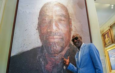 Vivian Richards Poses With His Portrait at Lord's: লর্ডস ক্রিকেট স্টেডিয়ামে নিজের প্রতিকৃতির সঙ্গে পোজ দিয়ে ছবি ভিভ রিচার্ডসের (দেখুন সেই পোস্ট)