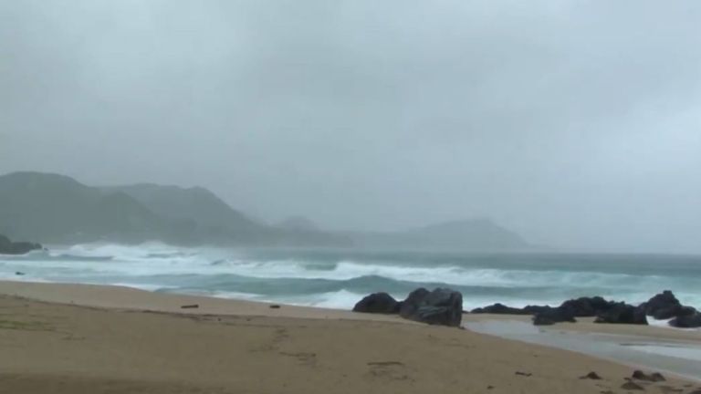 Typhoon Shanshan: টাইফুন সানসানের প্রভাবে জাপানে প্রবল বৃষ্টি এবং প্রবল বাতাসের দাপট, আমামি দ্বীপপুঞ্জে বিশেষ সতর্কতা জারি করল জাপান হাওয়া অফিস