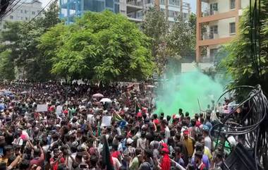 Bangladesh Protest: শেখ হাসিনার পদত্যাগ চেয়ে উত্তাল বাংলাদেশ, ভারতের পড়শি দেশে নিহত প্রায় ৩০০