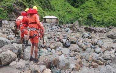 Cloudburst in Himachal Pradesh: মেঘভাঙা বৃষ্টিতে আতঙ্ক হিমাচলে, হঠাৎ বন্যায় ভেসে গেলেন ৩ জন, নিখোঁজ ৫০-এর বেশি; উদ্বিগ্ন PM Modi