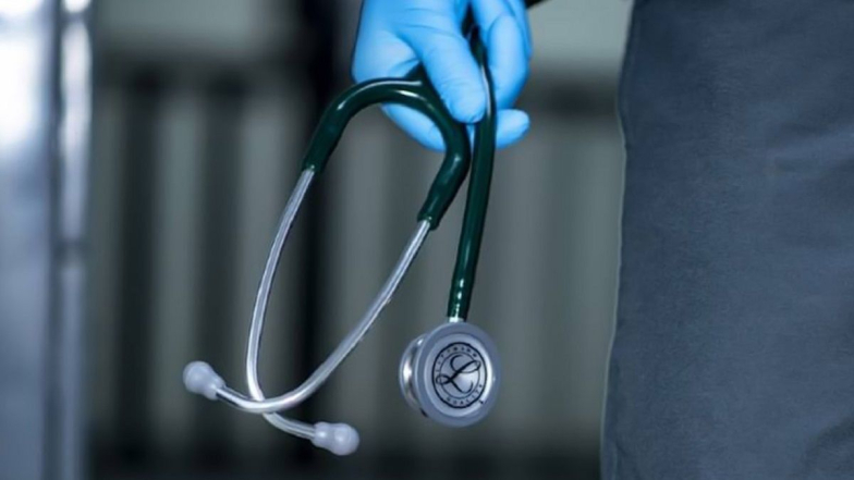 Lady Doctor Assaulted: গালিগালাজ, গায়ে হাত, মাঝরাতে মহিলা চিকিৎসককে হেনস্থা মত্ত রোগী ও আত্মীয়দের