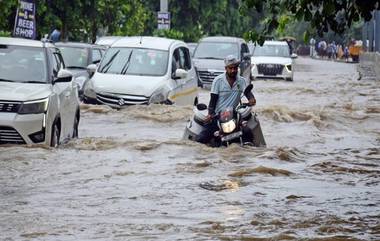 Uttar Pradesh Rain: ভারী বৃষ্টির জেরে বিপদসীমা ছাড়িয়েছে সমস্ত নদী, ভাসছে গ্রামের পর গ্রাম, যোগীরাজ্যের বেহাল দশা