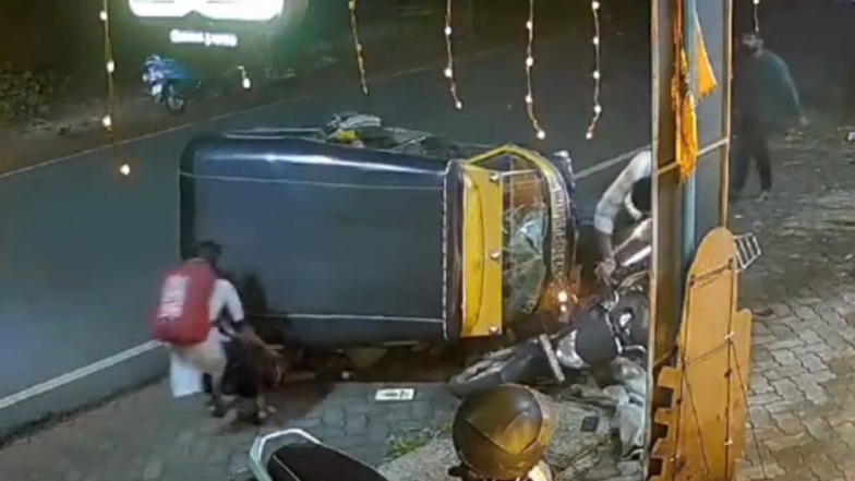 Mangaluru: মায়ের প্রাণ বাঁচাতে মেয়ের আশ্চর্য কীর্তি, উলটে পড়া অটো চাগিয়ে তুলল ১৪ বছরের কিশোরী