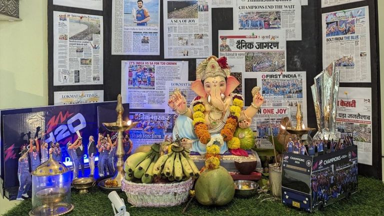 Ganesh Chaturthi Celebration: ভারতের টি-টোয়েন্টি বিশ্বকাপ জয়ের মুহুর্ত এবার গণেশ চতুর্থী উদযাপনে, দেখুন ভাইরাল ছবি