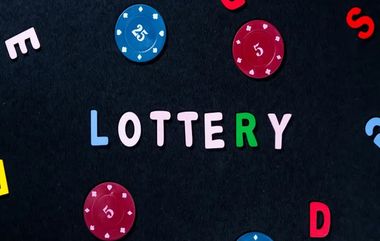 Dear Lottery Winners: কয়েক ঘণ্টায় বদলে গেল ভাগ্য, লটারি কেটে কোটিপতি দুই বন্ধু