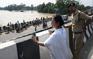 Mamata Banerjee: DVC-র জলে ভাসছে বিস্তীর্ণ এলাকা, 'ম্যান মেড বন্যা' বলে কেন্দ্রের বিরুদ্ধে তোপ মুখ্যমন্ত্রীর