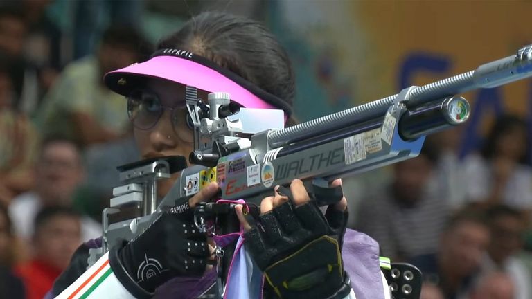 ISSF World Cup: শ্যুটিং বিশ্বকাপের ফাইনালে মহিলাদের ১০মিটার এয়ার রাইফেল ইভেন্টে রূপো জয় সোনম উত্তম মাসকার-এর