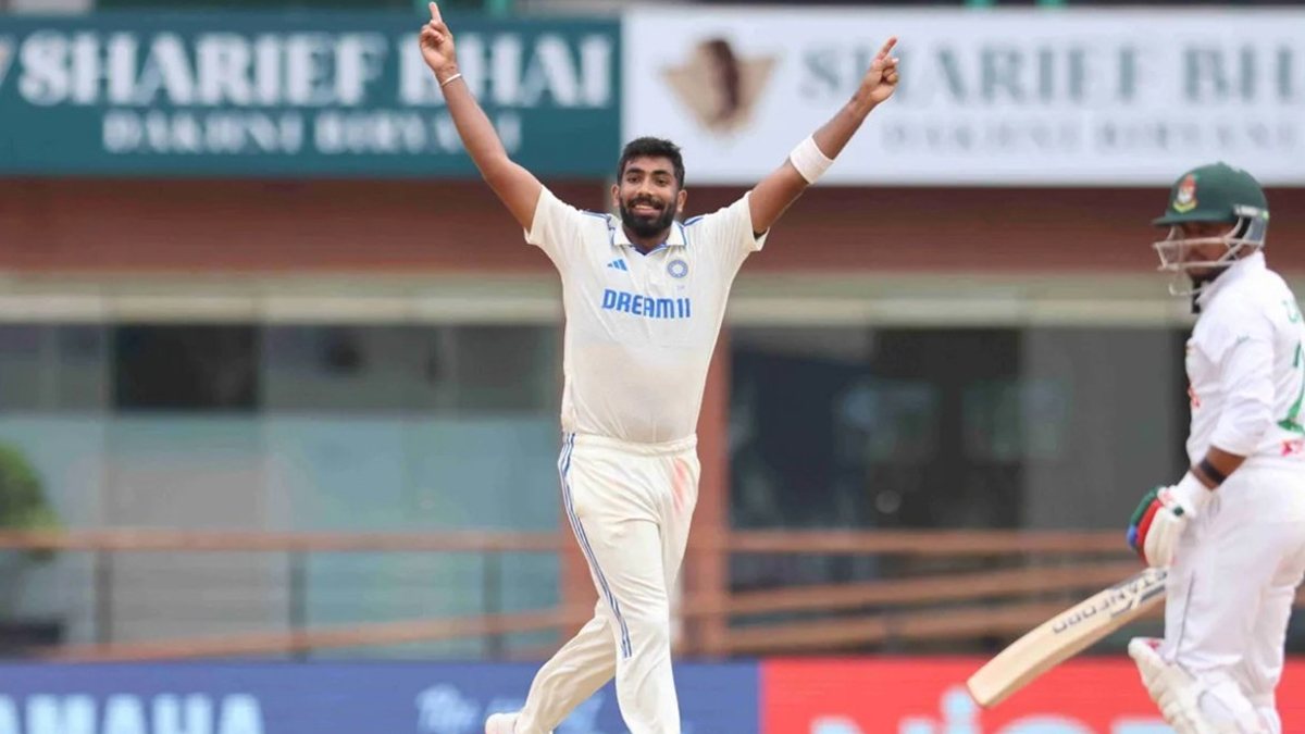 Why Jasprit Bumrah Not Playing? মুম্বই টেস্টে বুমরাহর বদলে সিরাজ, কেন বাদ পড়লেন পেস তারকা?