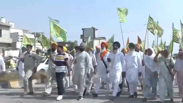 Farmers Protest: ফসলের বিক্রয় সহ একাধিক দাবিতে পঞ্জাবে আন্দোলন নেমেছেন অসংখ্য কৃষক, চিন্তায় আপ সরকার