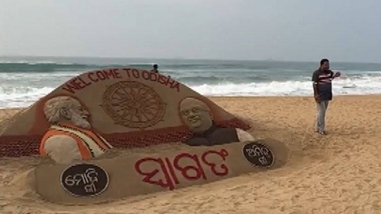 Sand Art at Puri Beach: পুরী সৈকতে নরেন্দ্র মোদী ও অমিত শাহের বালি ভাস্কর্য গড়লেন সুদর্শন পট্টনায়েক