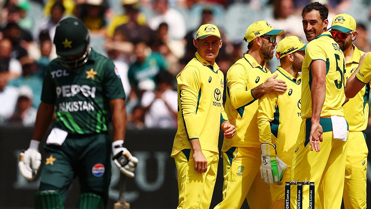 Australia vs Pakistan 1st ODI 2024 Scorecard: মিচেল স্টার্কের দুর্দান্ত বোলিং, ২০৩ রানে গুটিয়ে গেল পাকিস্তান