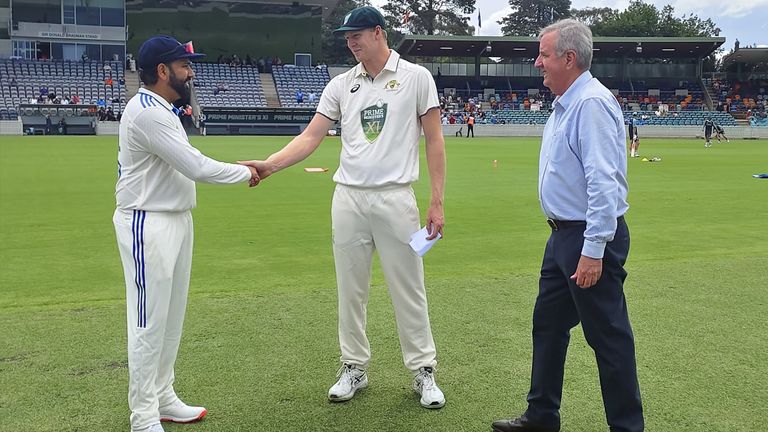 PM XI vs IND Toss Update: প্রস্তুতি ম্যাচে টসে জিতে বোলিংয়ের সিদ্ধান্ত রোহিতের, সরাসরি দেখবেন যেখানে