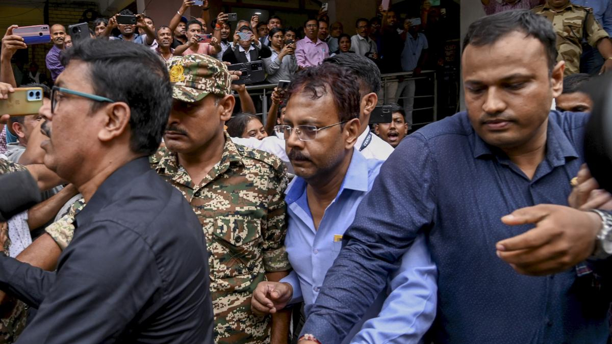 RG Kar Corruption Case: আরজি করে আর্থিক দুর্নীতি মামলায় নিম্ন আদালতে সমস্ত নথি জমা দিল সিবিআই
