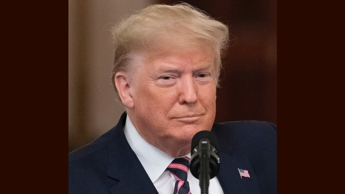 US Tariff Updates: বিশ্বের বাজারে ট্রাম্পের ওষুধ প্রয়োগ! শেয়ার বাজারে ধস