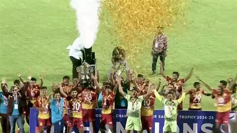 Bengal Wins Santosh Trophy: রবির আলোয় বছর শেষে ফুটবলে ভারতসেরা বাংলা, কেরলকে হারিয়ে ৬ বছর পর সন্তোষ জয়