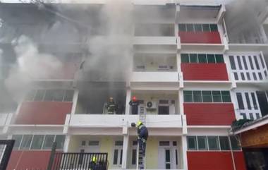 Srinagar: শ্রীনগরের হোস্টেলে ভয়াবহ অগ্নিকাণ্ড, পুড়ে ছাই বিল্ডিংয়ের একাংশ