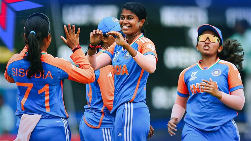 IND W U19 vs SL W U19 Scorecard: শ্রীলঙ্কাকে হারিয়ে অপরাজিত থেকে অনূর্ধ্ব-১৯ মহিলা টি-টোয়েন্টি বিশ্বকাপের সুপার সিক্সে ভারত