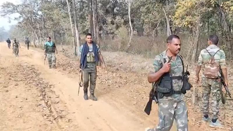 Chhattisgarh: ছত্তিশগড়ে খতম ৩১ জন মাওবাদী, সেনাবাহিনীর টহল জারি