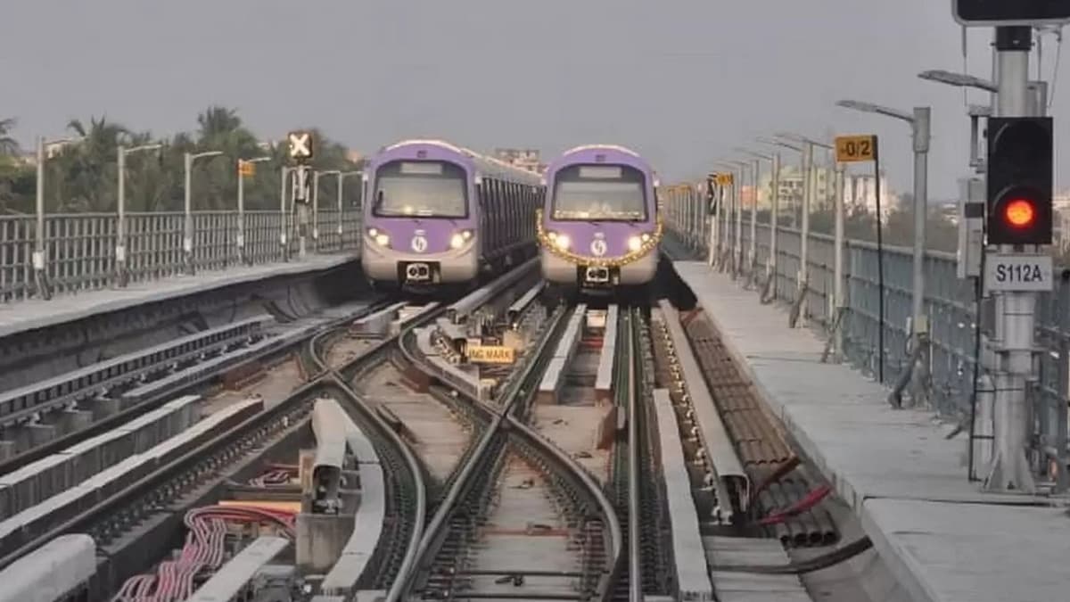 Kolkata Metro: শুক্রবার সন্ধে থেকে সোমবার সকাল পর্যন্ত ইস্ট-ওয়েস্ট রুটে বন্ধ থাকবে মেট্রো পরিষেবা, কেন জানেন?