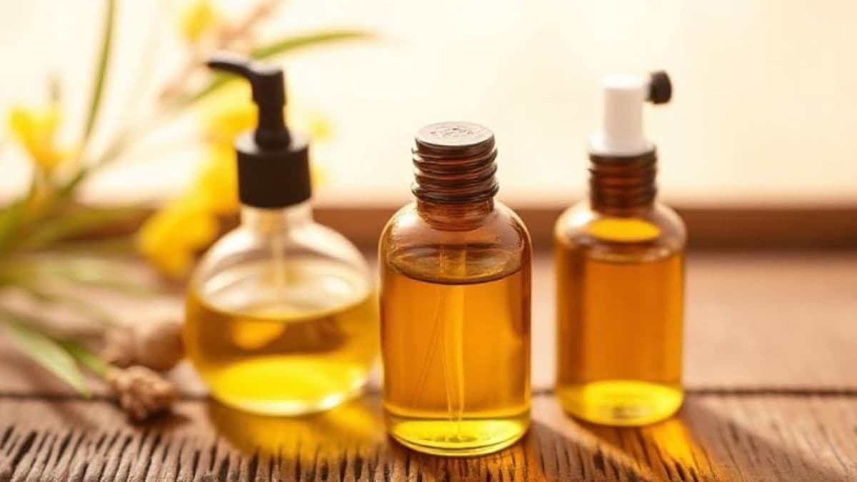 Ayurvedic Hair Oil: চুলের শুষ্কতা এবং দুর্বলতা দূর করতে ঘরেই তৈরি করুন আয়ুর্বেদিক চুলের তেল, দেখতে পাবেন আশ্চর্যজনক পরিবর্তন...