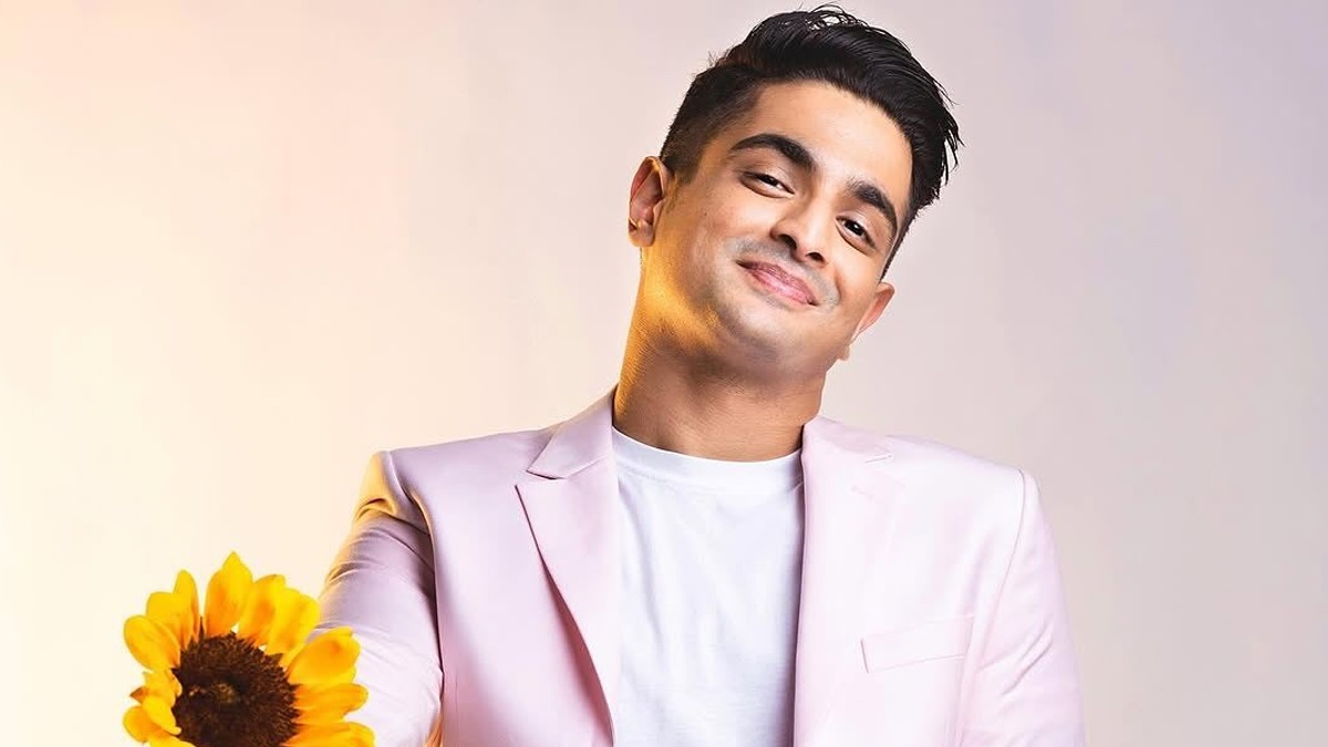 Ranveer Allahbadia: ফের বিতর্কে রণবীর, পাকিস্তানি ভাই-বোনেদের কাছে ক্ষমা চেয়ে পোস্ট, নেটপাড়ায় হইচই উঠতেই তড়িঘড়ি মুছলেন