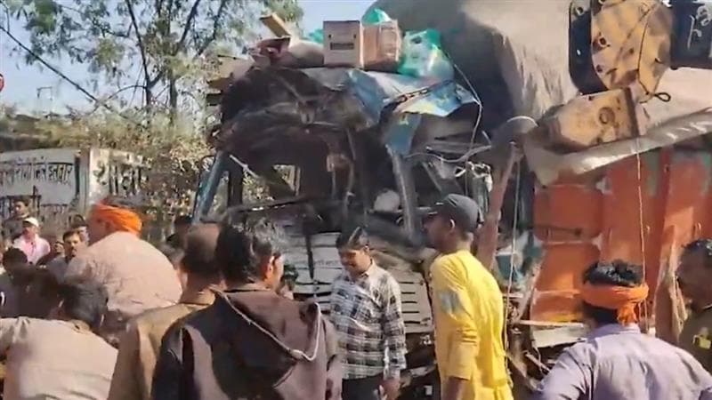 Madhya Pradesh Truck Accident:মধ্যপ্রদেশের ভয়াবহ ট্রাক দুর্ঘটনা, মৃত ৪