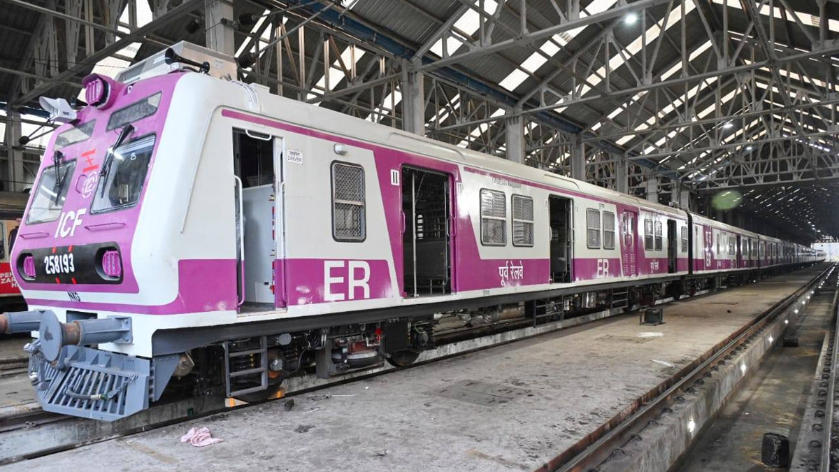 Women's Compartment To Increase On Sealdah Division: শিয়ালদহ ডিভিশনের শহরতলীতে চলাচলকারী  লোকাল ট্রেনে বাড়ছে মহিলা কামরা, জানাল পূর্ব রেলওয়ে