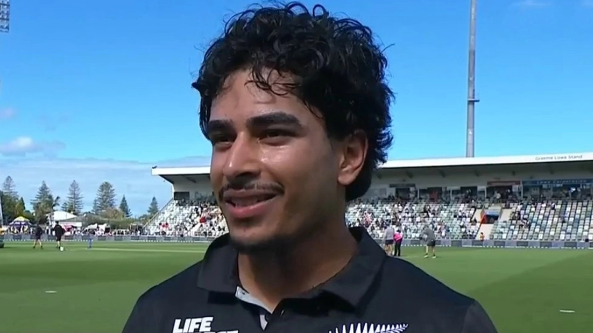 Muhammad Abbas, NZ vs PAK 1st ODI: দ্রুততম হাফসেঞ্চুরি! নিউজিল্যান্ডের হয়ে অভিষেক করেই বিশ্ব রেকর্ড ভাঙলেন মহম্মদ আব্বাস