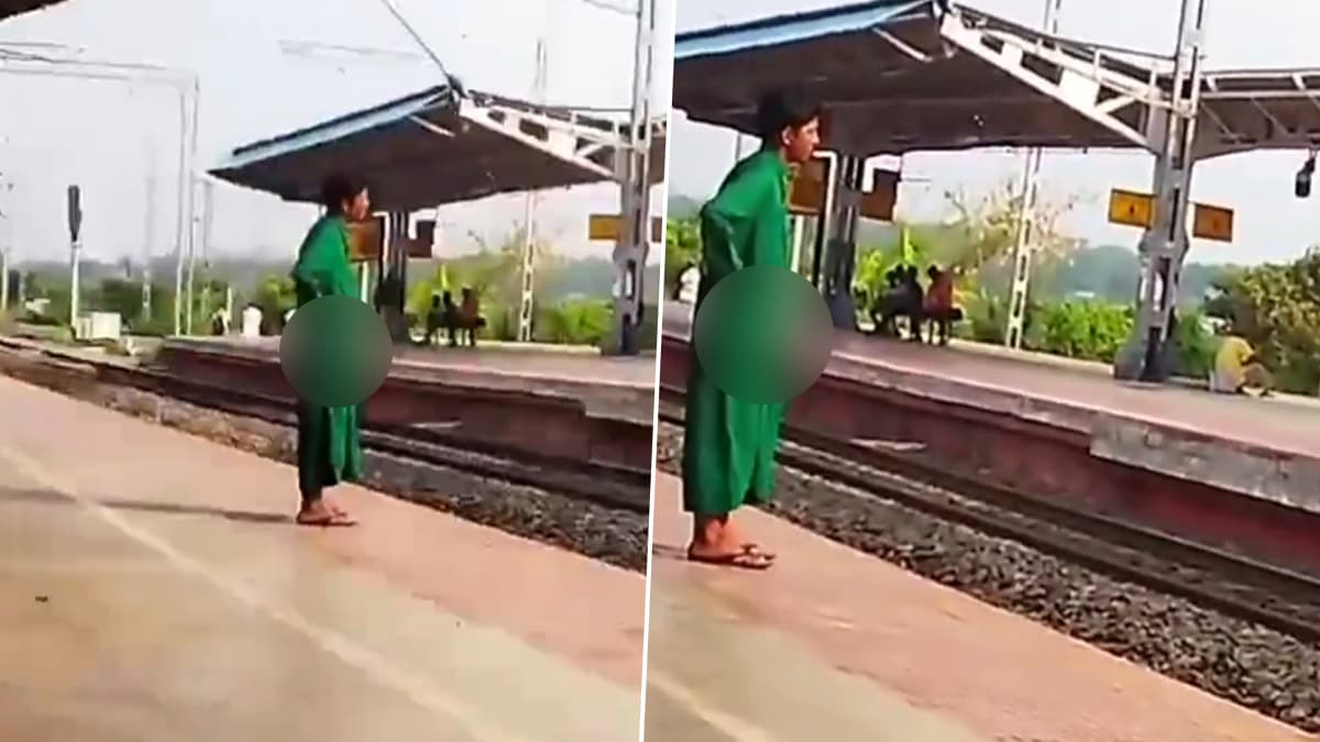 Man Masturbates At Rail Station In West Bengal: প্রকাশ্য দিবালোকে স্টেশনে দাঁড়িয়ে মহিলাদের দেখে হস্তমৈথুন, ছিছিক্কার কাণ্ড, দেখুন ভিডিয়ো