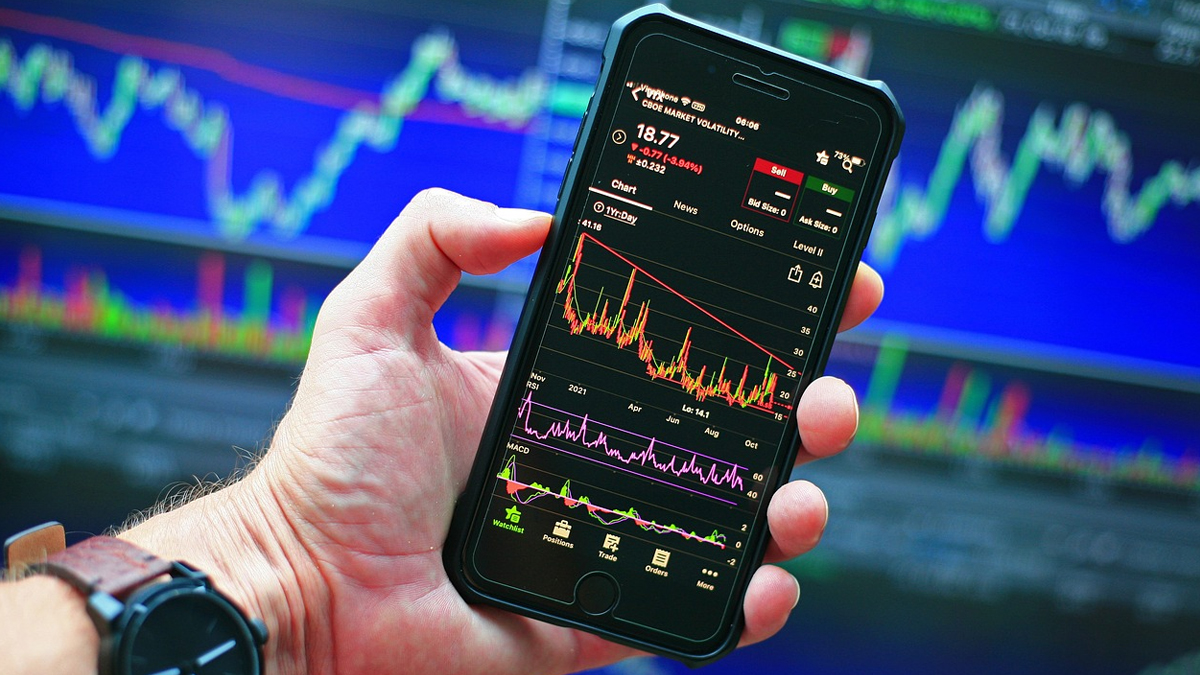 Muhurat Trading 2025 Date And Time: দীপাবলির দিনে এনএসই ও বিএসই তে চলবে এক ঘণ্টার শুভ মুহুর্ত ট্রেডিং; জানেন কী কেন পালন করা হয় এই শুভ সময় ?