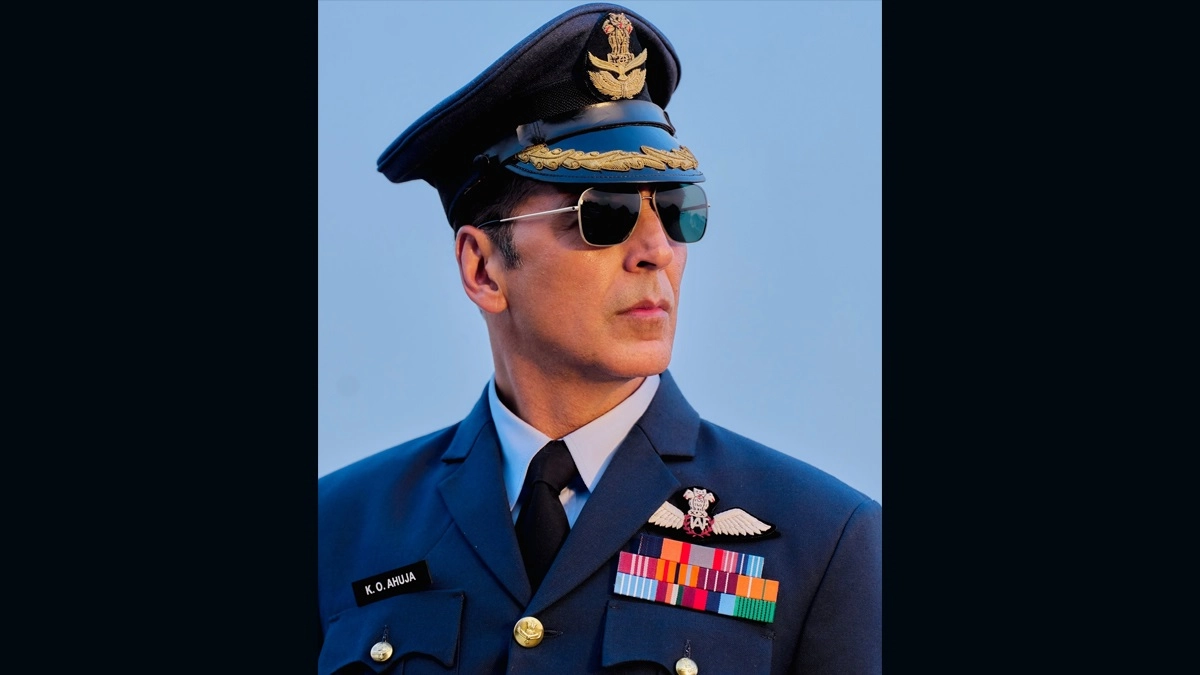 Akshay Kumar Video: একেবারে বুড়ো হয়ে গেলেন অক্ষয় কুমার? ক্যামেরার বাইরে চেনা দায়, দেখুন ভিডিয়ো