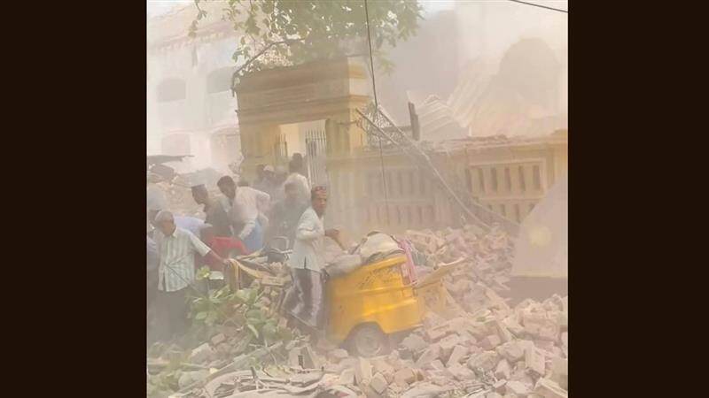 Strong Earthquake Killed 20: শক্তিশালী ভূমিকম্পে মায়ানমারে ভেঙে পড়ল মসজিদ, নিহত ২০, কম্পনে ভাঙন ধরা ব্যাঙ্কক থেকে নিখোঁজ ৪৩
