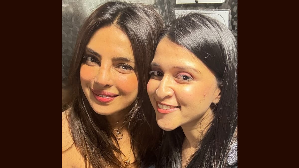 Priyanka Chopra's sister Mannara Chopra Slams IndiGo Video: 'দেশের জন্য কাজ করেন' ইন্ডিগোর কর্মীদের সঙ্গে বাদানুবাদ, প্রিয়াঙ্কা চোপড়ার বোন মানারার জোরদার সমালোচনা