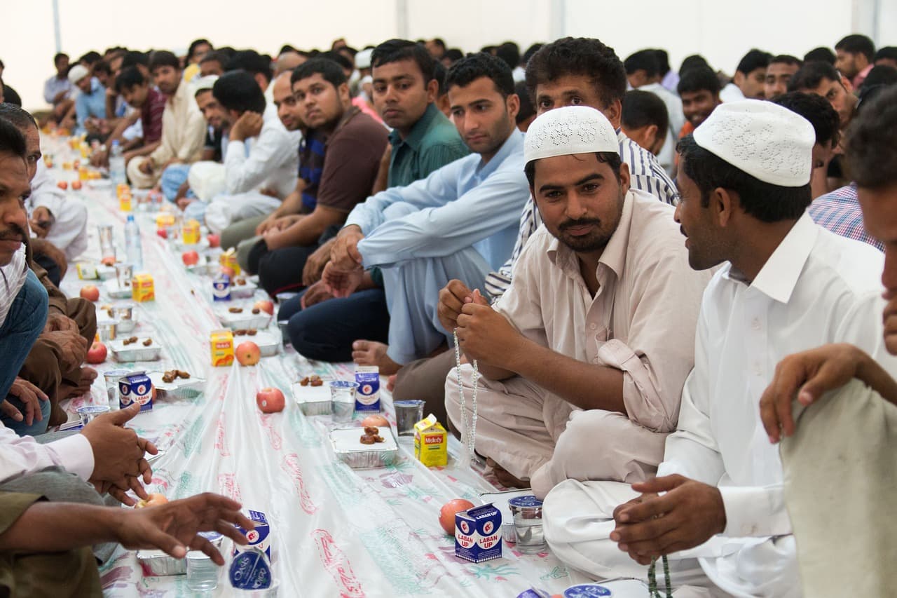 Ramadan 2025: আজকের ইফতার ও সেহেরির সময়সূচী জেনে নিন