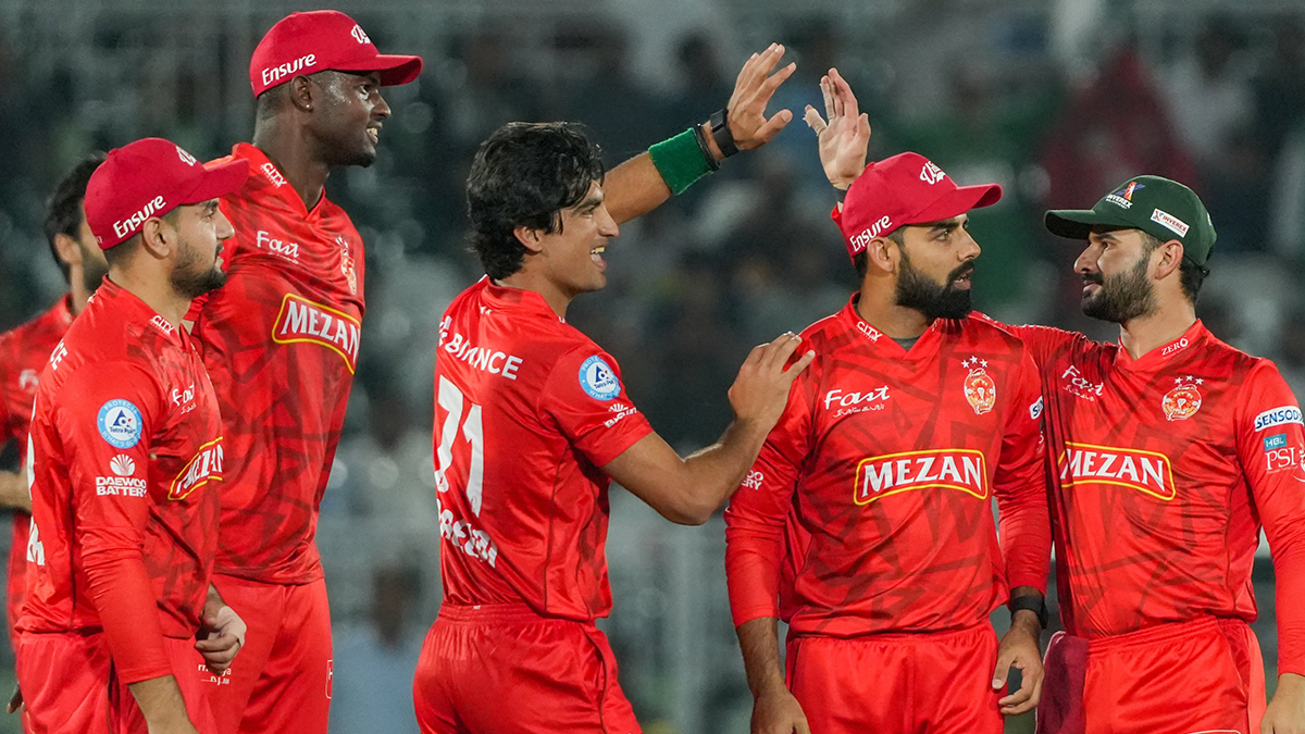 Islamabad United vs Multan Sultans, PSL 2025 Scorecard: হোল্ডারের কেরামতি, মুলতান সুলতানসের বিপক্ষে ফের জয় ইসলামাবাদ ইউনাইটেডের; দেখুন পিএসএল ২০২৫ স্কোরকার্ড