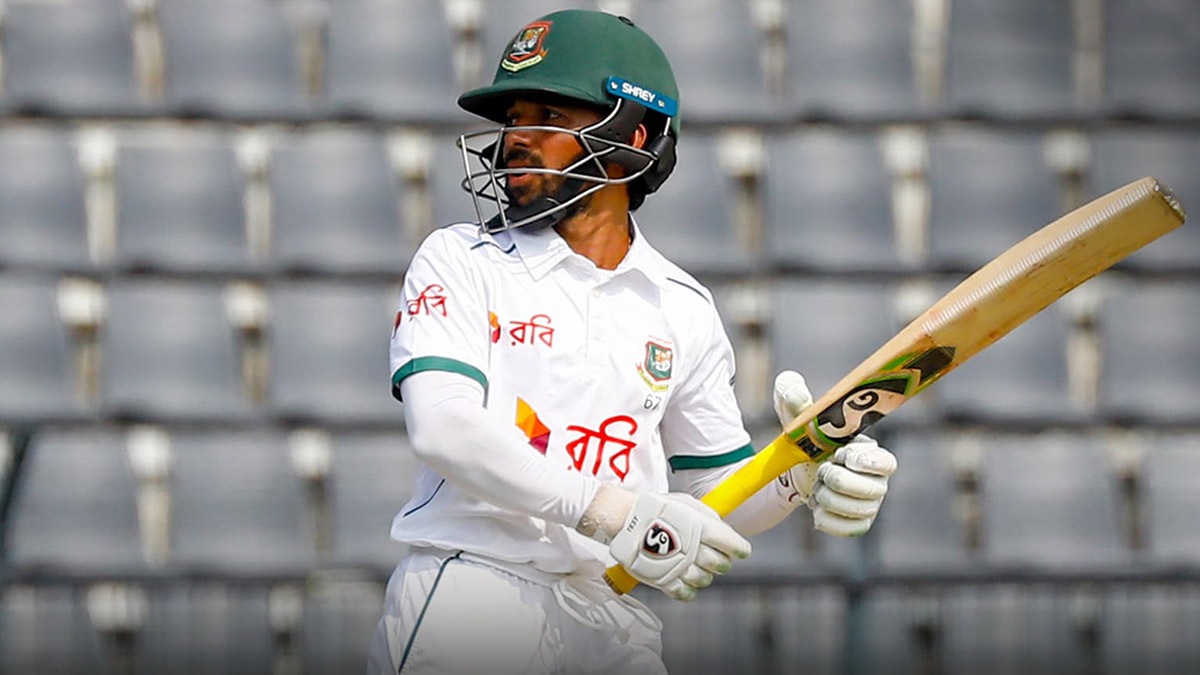 BAN vs ZIM 1st Test Live Scorecard: ওয়েলিংটন মাসাকাদজা ৩ উইকেটে বিপাকে বাংলাদেশ, মমিনুলের হাফসেঞ্চুরিতে স্কোর-১৫৪/৭