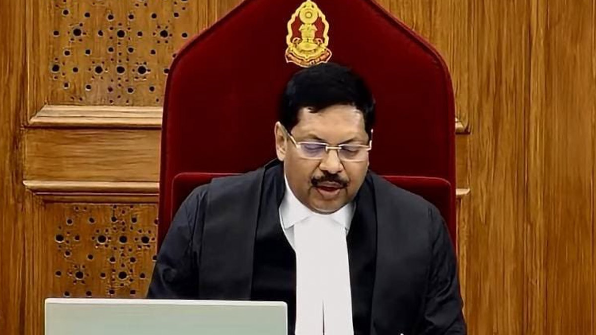 Next Chief Justice Of India BR Gavai: মেয়াদ শেষের আগেই উত্তরসূরি বাছলেন সঞ্জীব খান্না, দেশের পরবর্তী প্রধান বিচারপতি হিসাবে বিআর গাভাই-এর নাম অনুমোদন