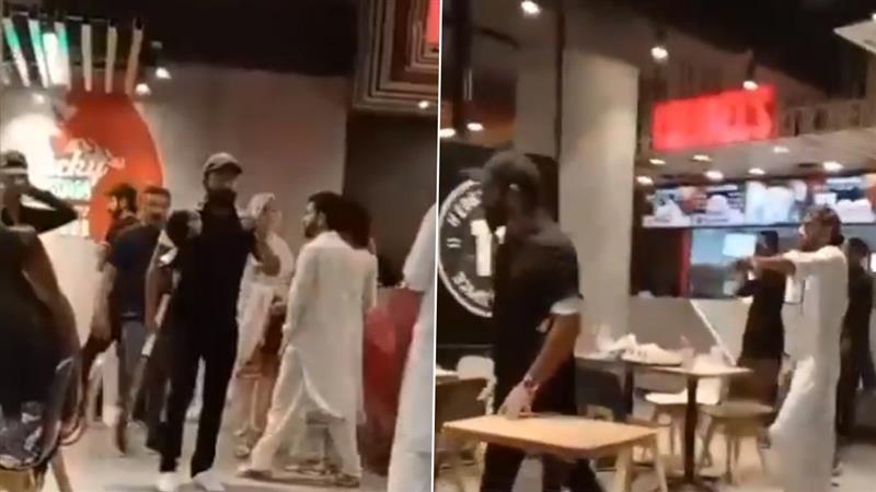 Mob Vandalise KFC in Pakistan: হাতে প্যালেস্টাইনে পতাকা, পাকিস্তানে KFC-তে ঢুকে তাণ্ডব, ভাঙচুর চালাল ইজরায়েল-বিরোধী বিক্ষোভকারীরা, দেখুন