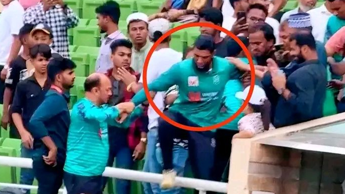 Mahmudullah Riyad: ভুল বোঝাবুঝিতেই মেজাজ হারিয়ে ফ্যানদের দিকে তেড়ে যান মাহমুদউল্লাহ!