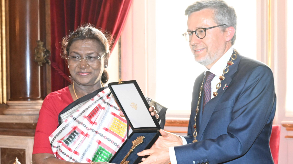 President Murmu Portugal Visit: লিসবনে শহরের সম্মানীয় অতিথি হিসেবে 'কি অফ অনার' সম্মানে ভূষিত পর্তুগাল সফররত রাষ্ট্রপতি দ্রৌপদী মুর্মু