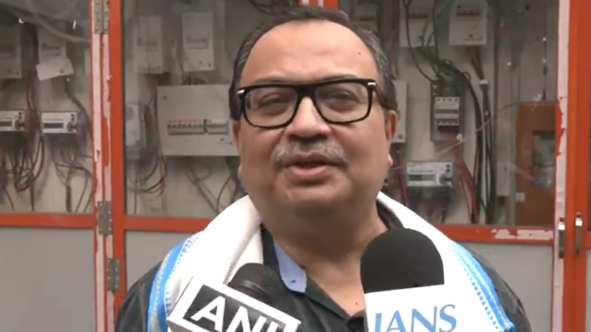 Kunal Ghosh: শুঙেন্দু অধিকারী যখন মমতা বন্দ্যোপাধ্যায়ের পাশে ছিলেন, তখন ধর্ম নিয়ে প্রশ্ন ছিল না, মন্তব্য কুণাল ঘোষের
