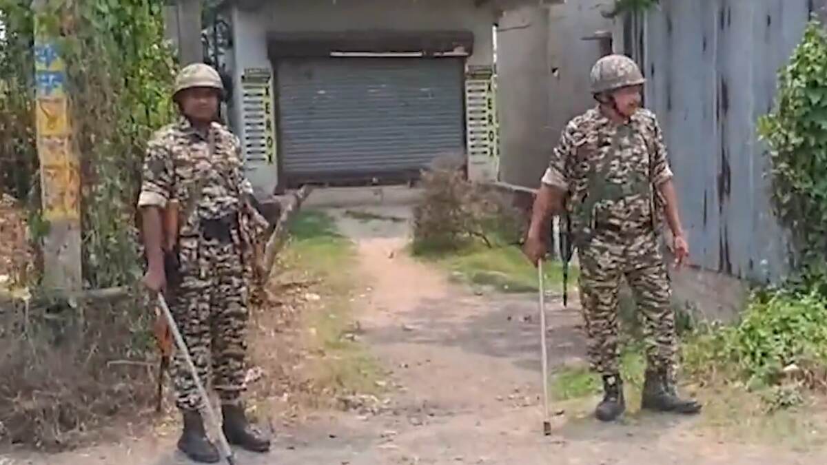 Nadia: পাসপোর্ট জালিয়াতি কাণ্ডে নদিয়ায় তল্লাশি অভিযান চালাচ্ছে ইডি, তদন্তকারীদের নজরে এক স্থানীয় সাইবার ক্যাফের মালিক