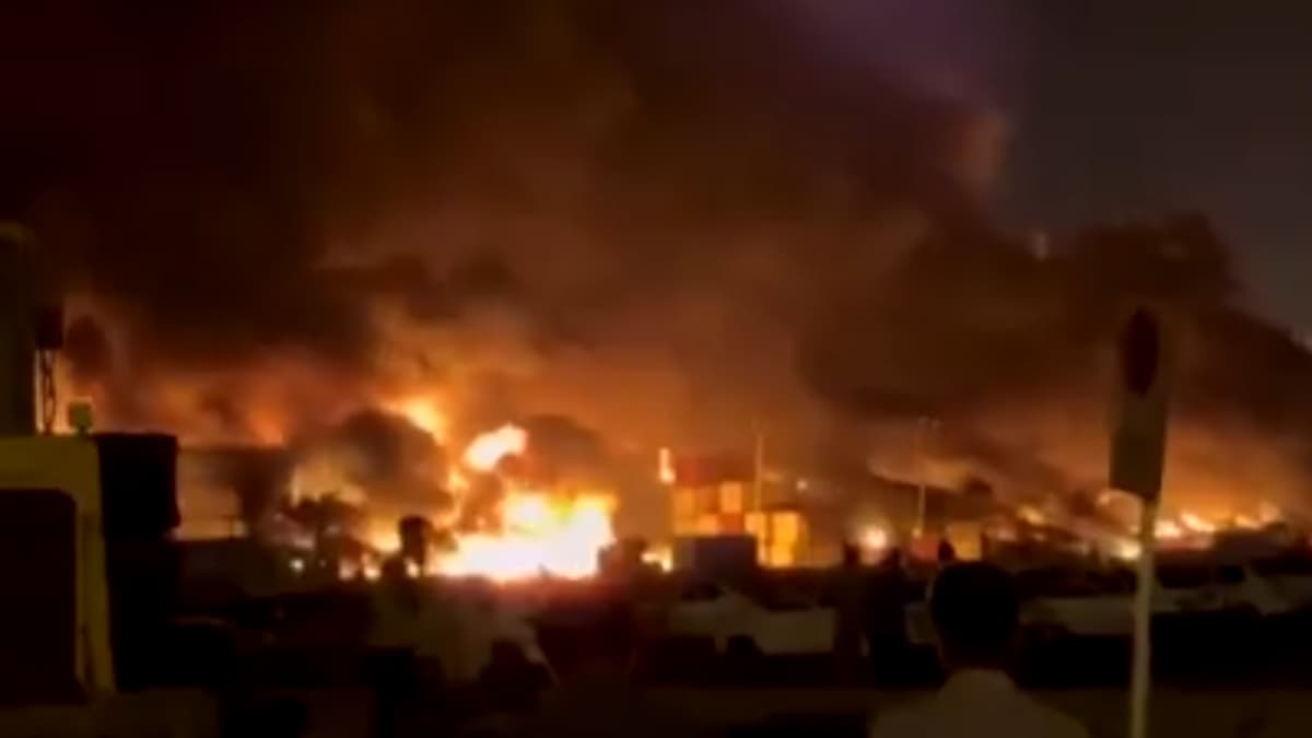 Iran Port Explosion: ইরানে বিস্ফোরণে নিহতের সংখ্যা বেড়ে ৭০ জনে দাঁড়িয়েছে