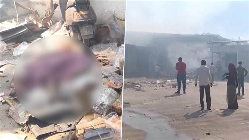 Gujarat: গুজরাটে আতশবাজি কারখানায় বিস্ফোরণে তিনজনের মৃত্যু