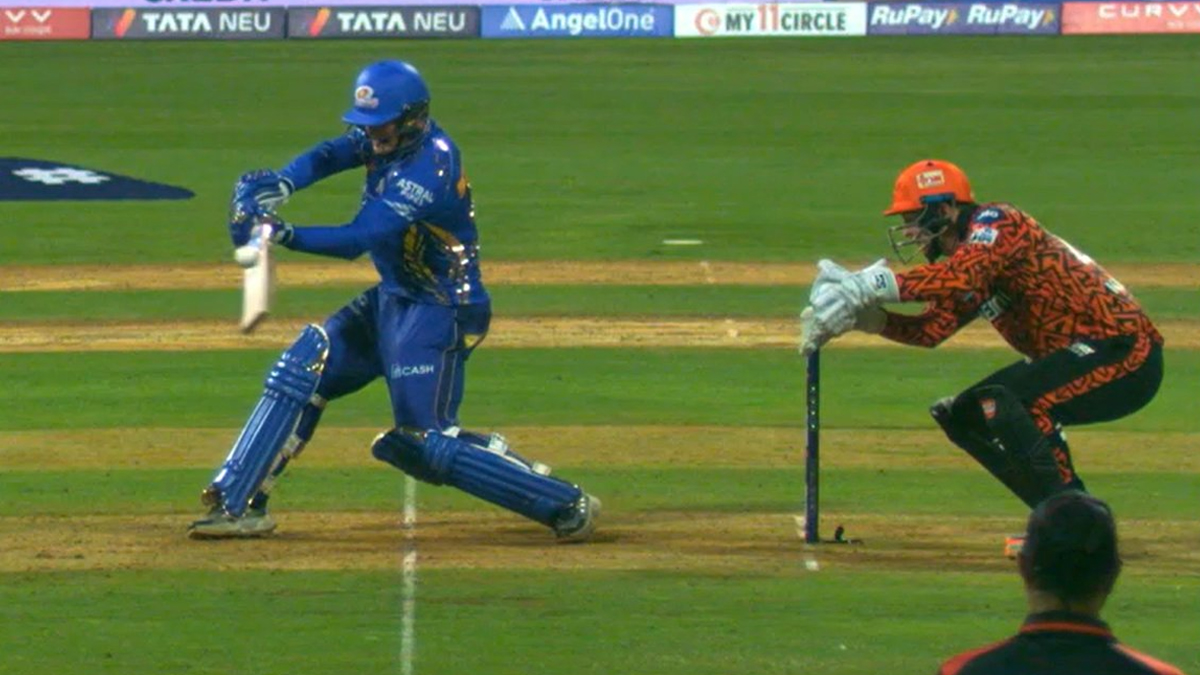 Varun Chakravarthy on MI vs SRH No-Ball Controversy: 'ওটা ডেড বল', MI বনাম SRH ম্যাচে নো-বল বিতর্কে মুখ খুললেন কেকেআর তারকা বরুণ চক্রবর্তী